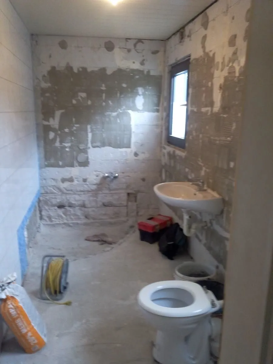 Unternehmen 3 Bild FLIESENVERLEGUNGEN CERATEC